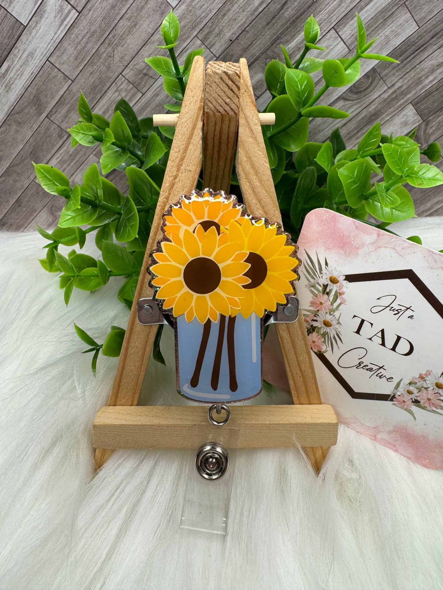 Sunflower Vase Interchangeable Badge Topper