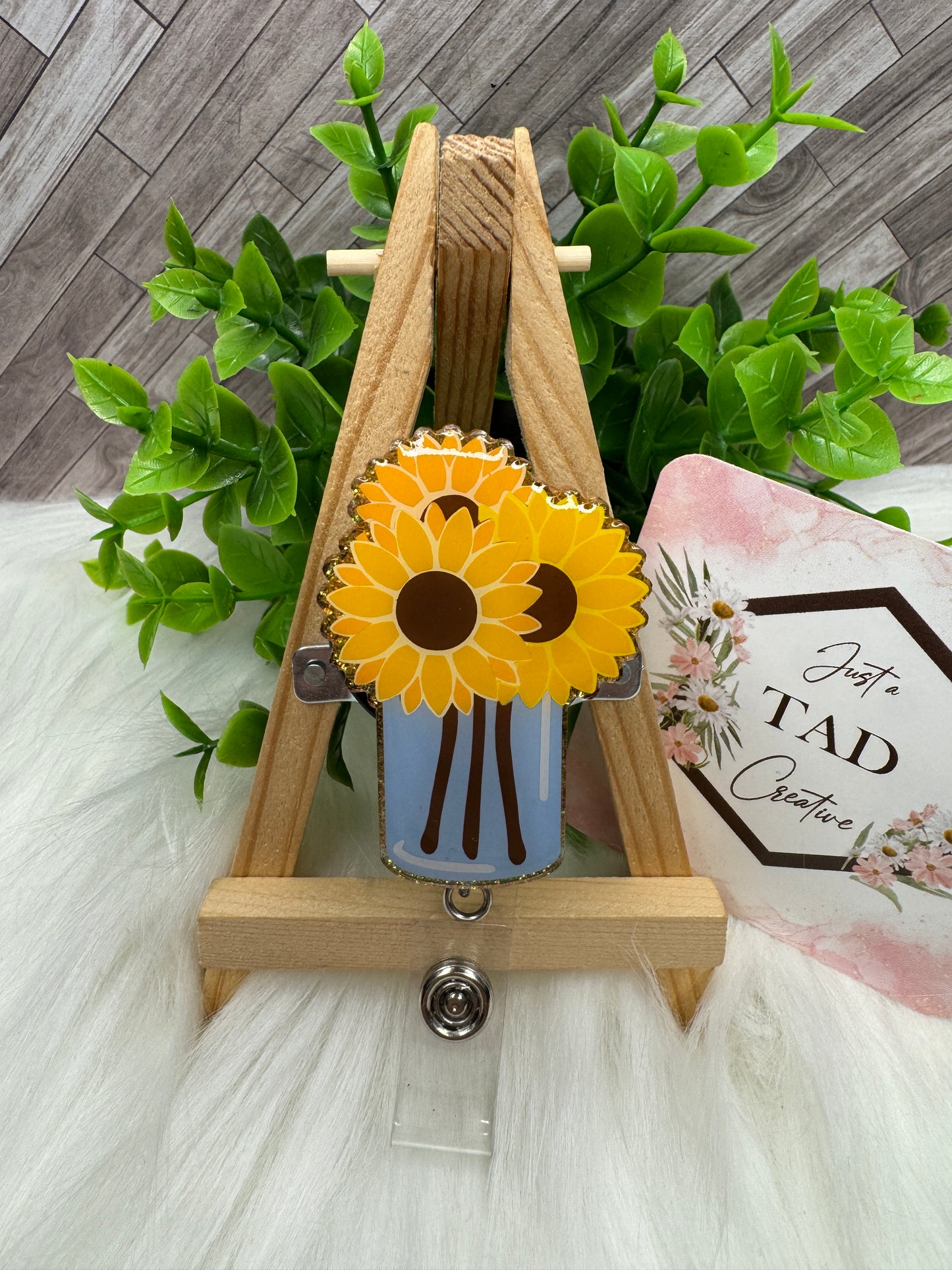 Sunflower Vase Interchangeable Badge Topper
