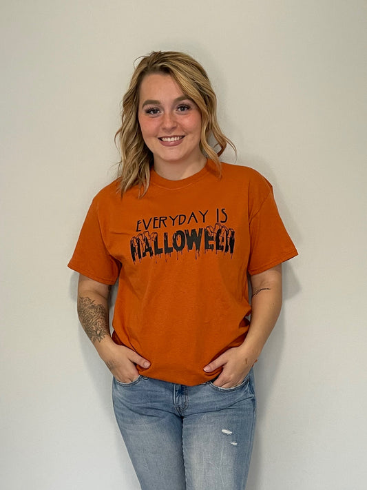 Everyday is Halloween Graphic Short Sleeve T-shirt