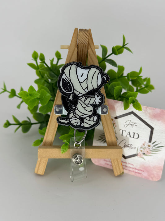 Mummy Dog Interchangeable Badge Topper