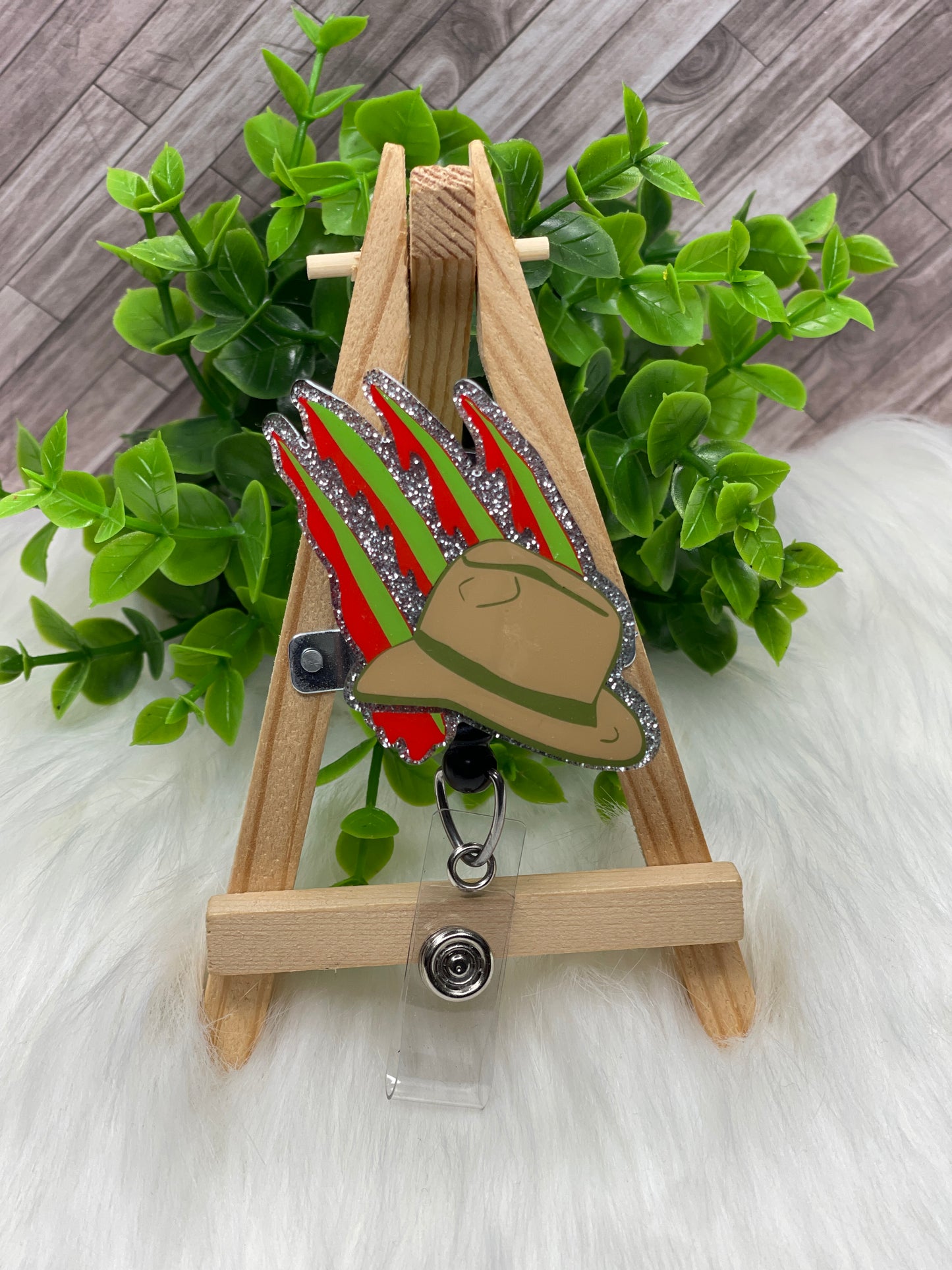 Horror Character Freddy's Hat Interchangeable Badge Topper