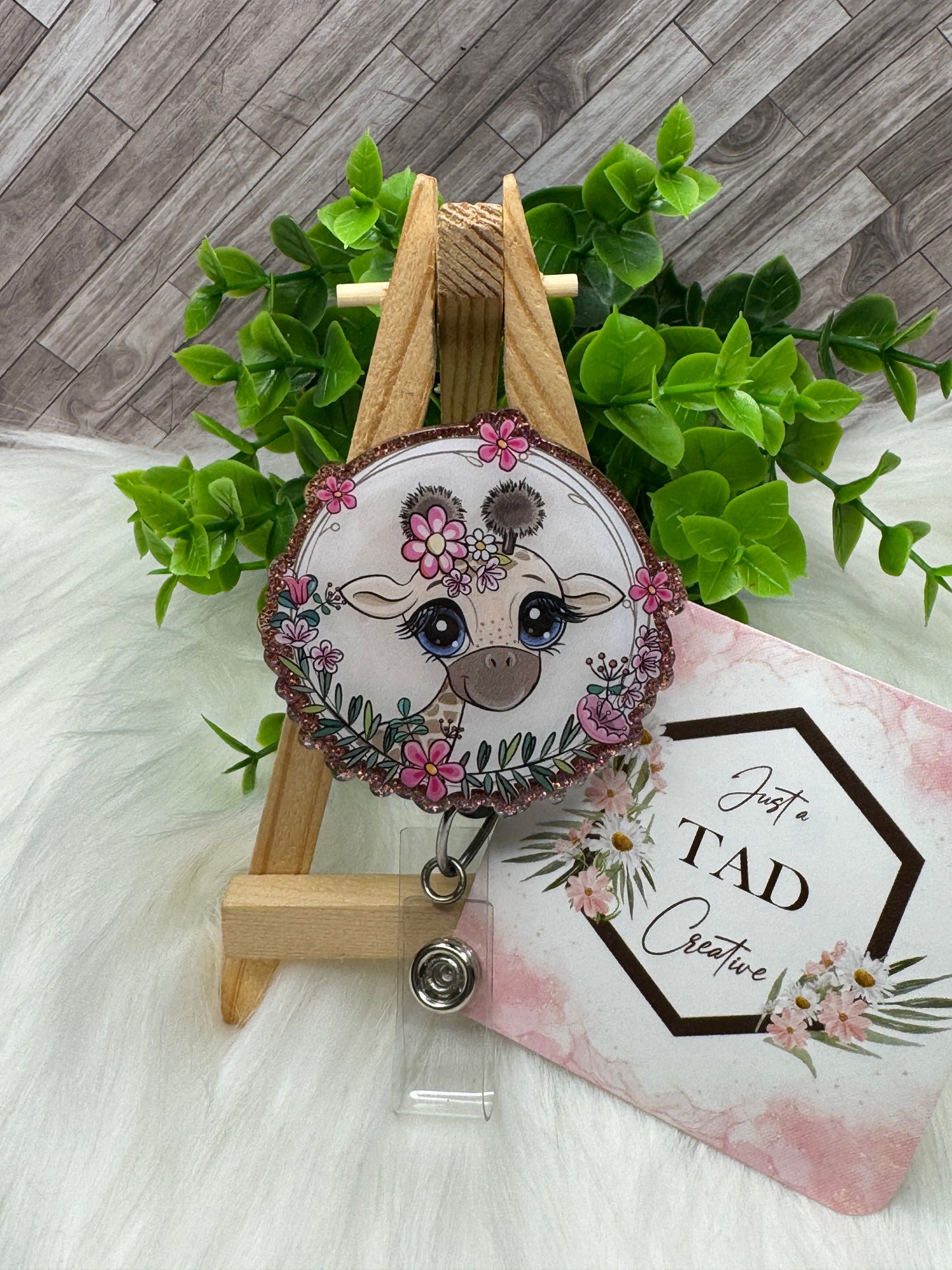 Cute Giraffe Interchangeable Badge Reel Topper