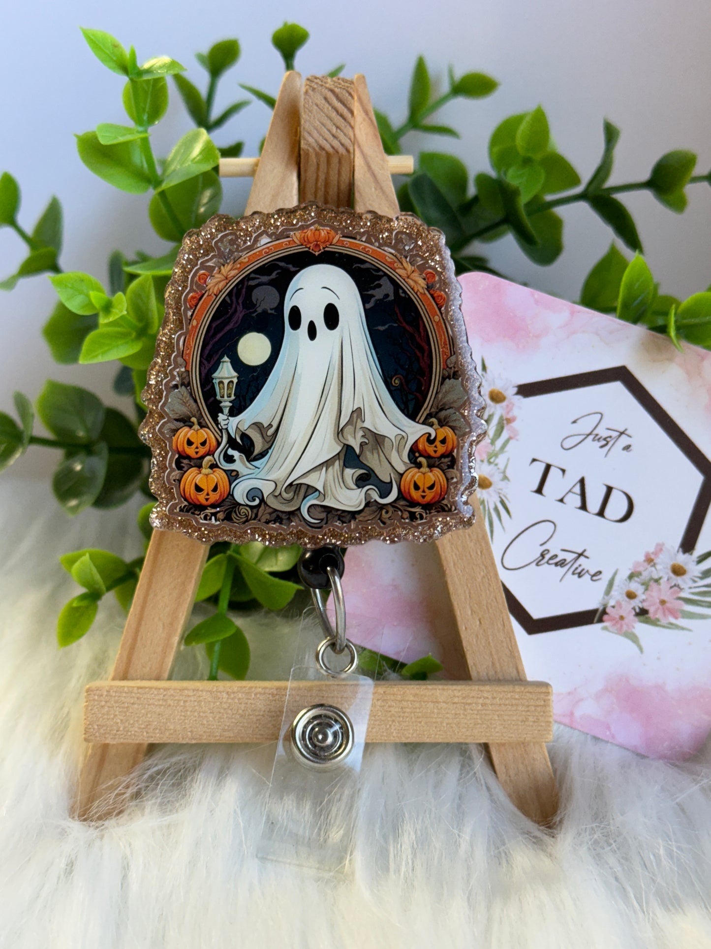 Haunting Ghost Interchangeable Topper