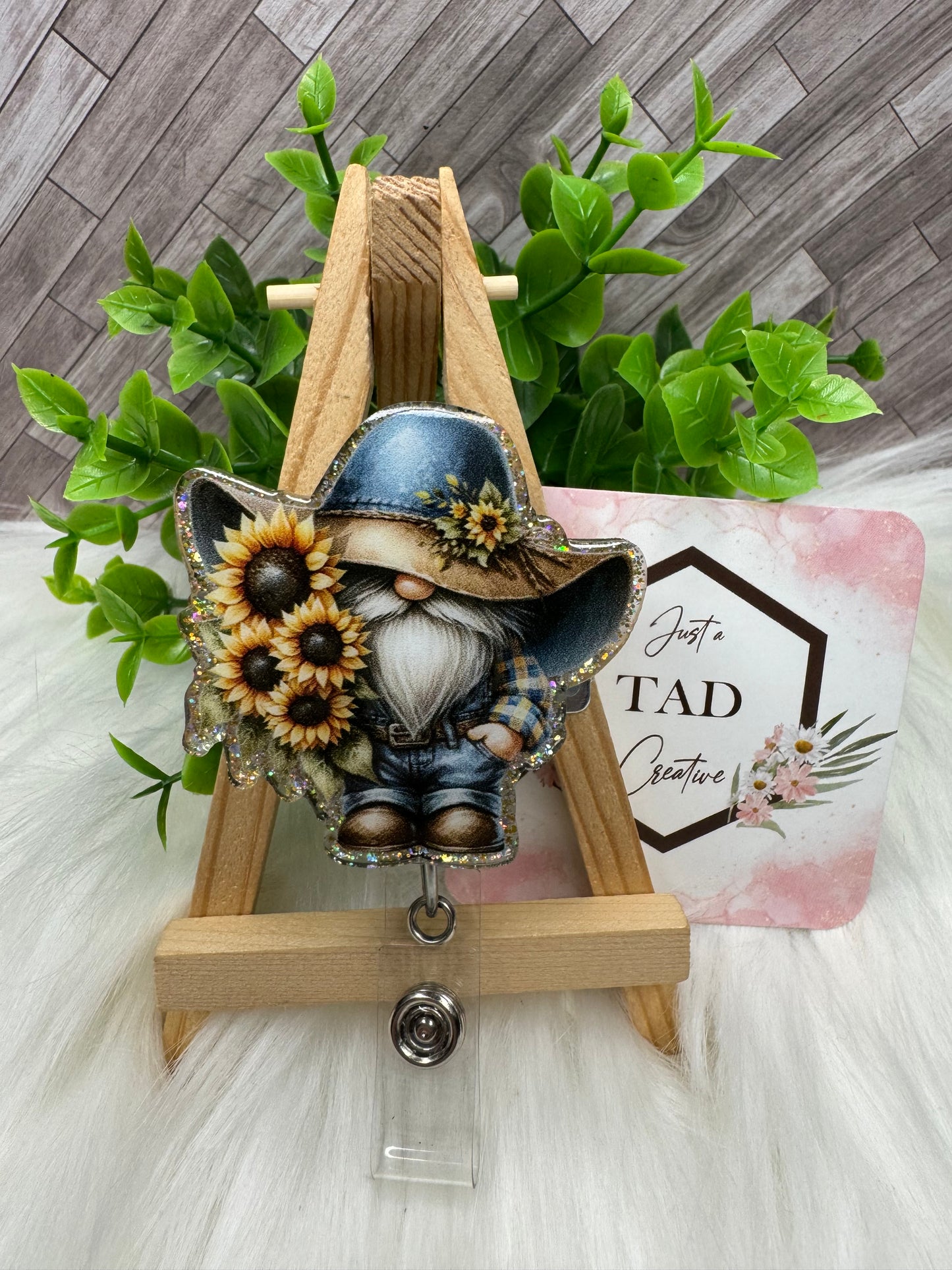 Sunflower Farmer Gnome Interchangeable Badge Reel Topper