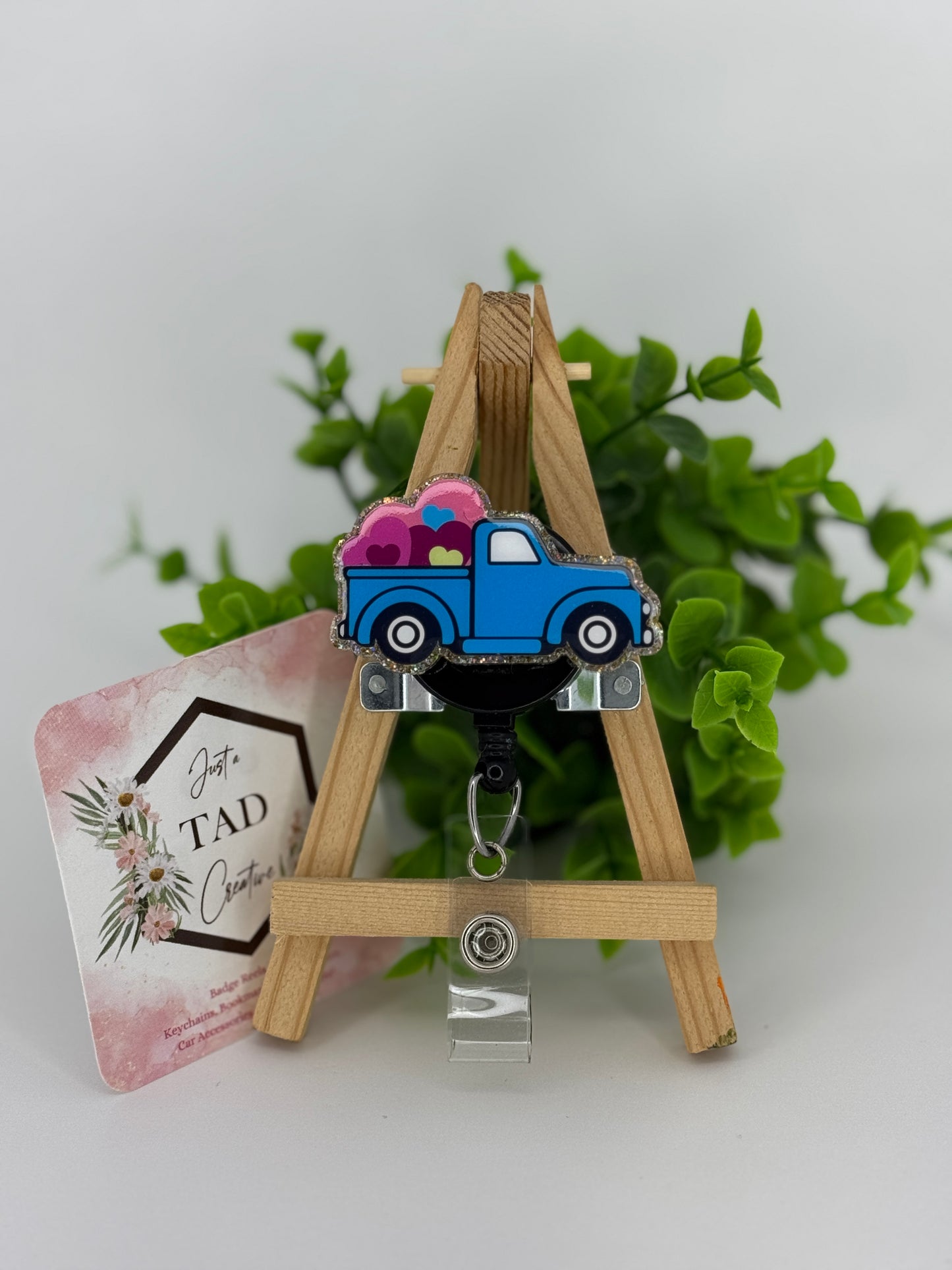 Vintage Truck with Hearts Interchangeable Badge Reel Topper