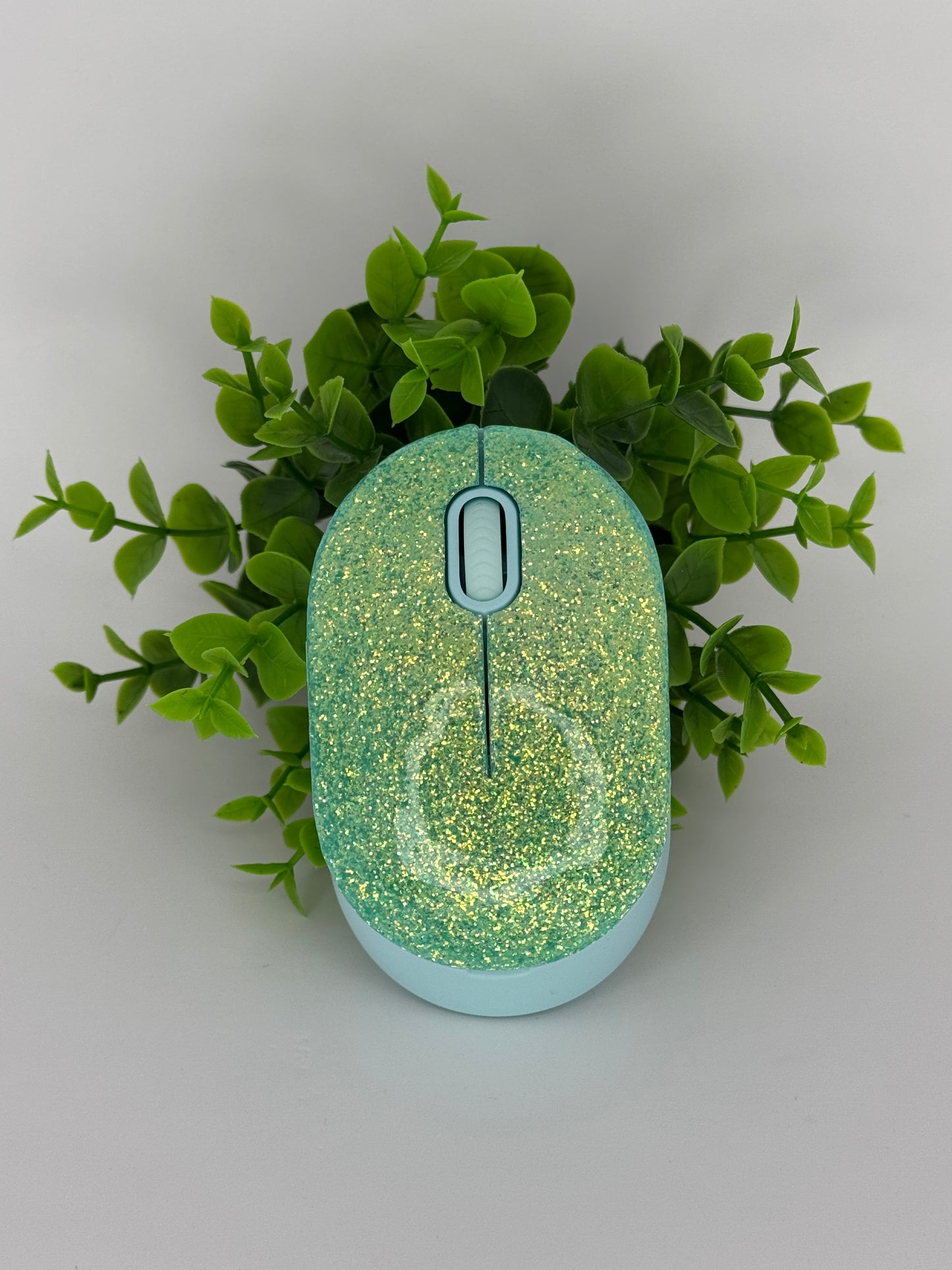 Solid Glittered Wireless Mouse