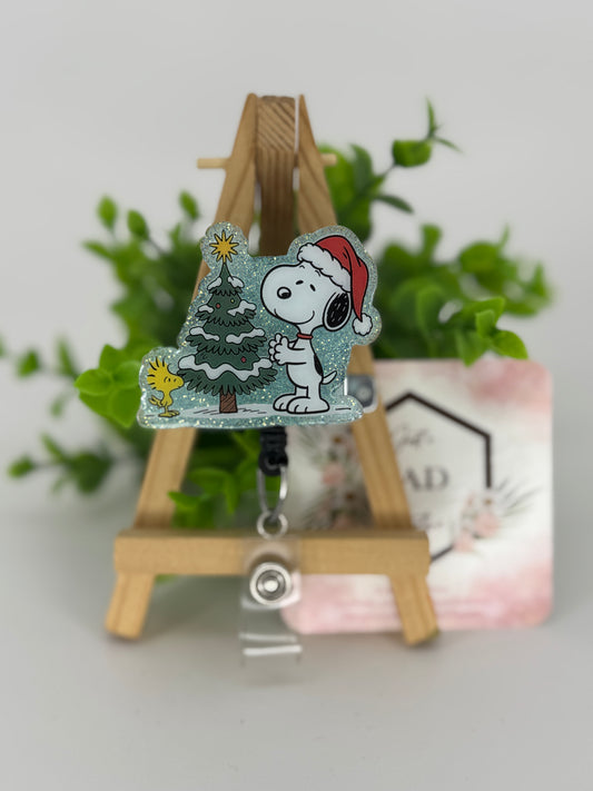 Peanuts Dog & Bird around a Christmas Tree Interchangeable Badge Reel Topper