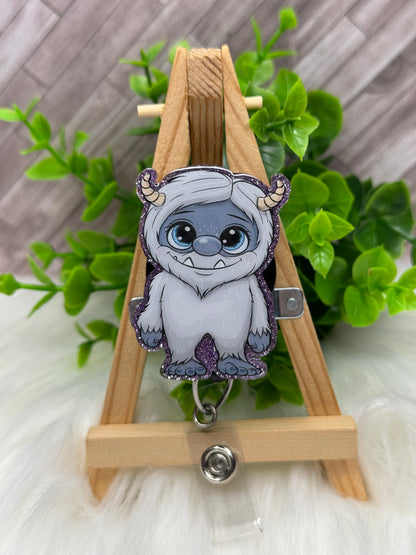 Adorable Yeti Interchangeable Badge Topper